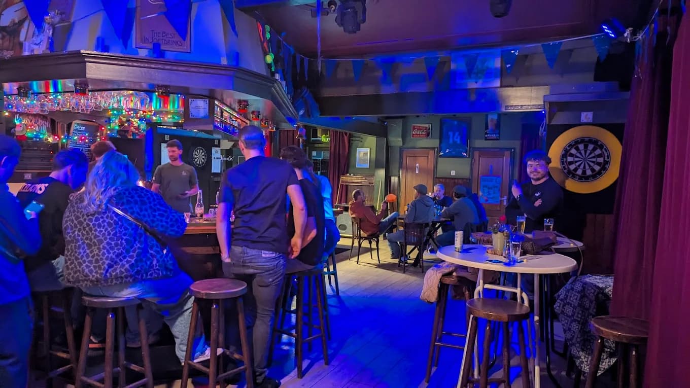 Café Flip — Borrel in Helmond